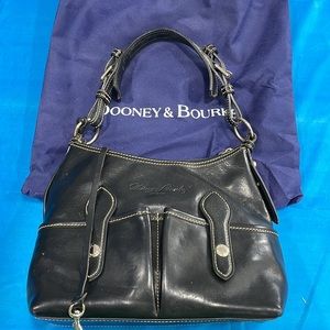 Dooney & Bourke leather black purse
